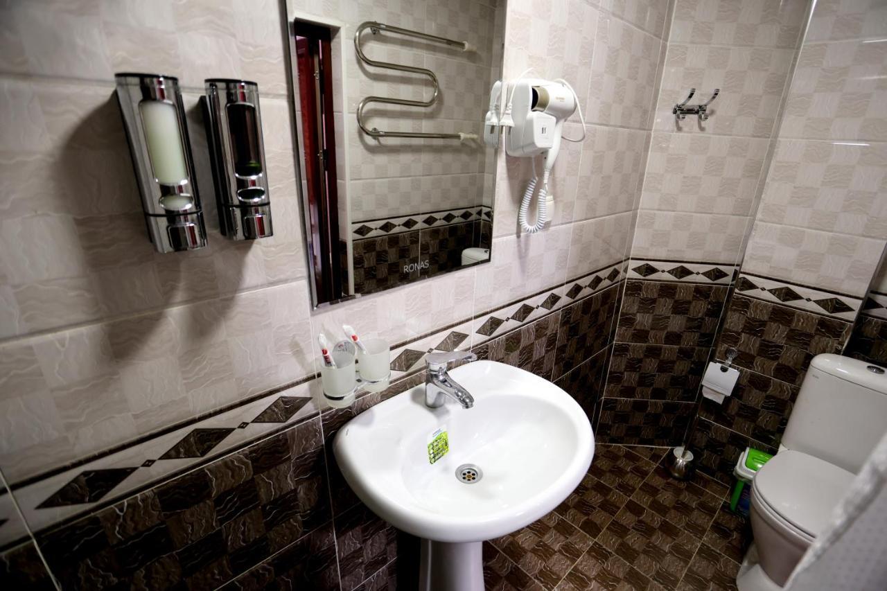 Hotel Plaza 777 Samarkanda Zewnętrze zdjęcie